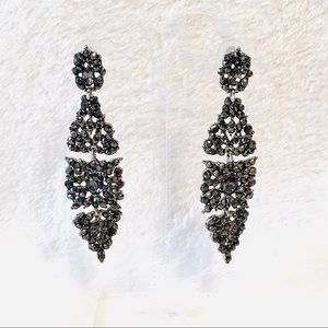Black Sparkling Dangle Drop Earrings-NWOT